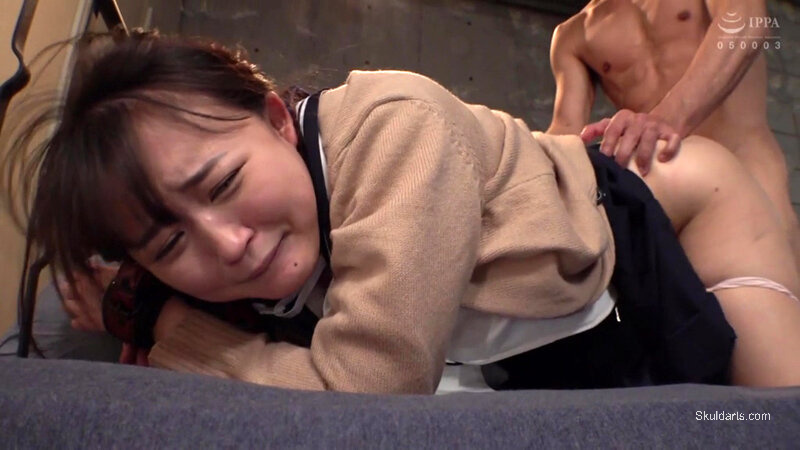 Skuldarts JAV4 Asian Porn Rough Fucks with a Tiny Asian, No Mercy for Her Shaved Pussy! Delicate on the outside but treated brutally like a slut (14)