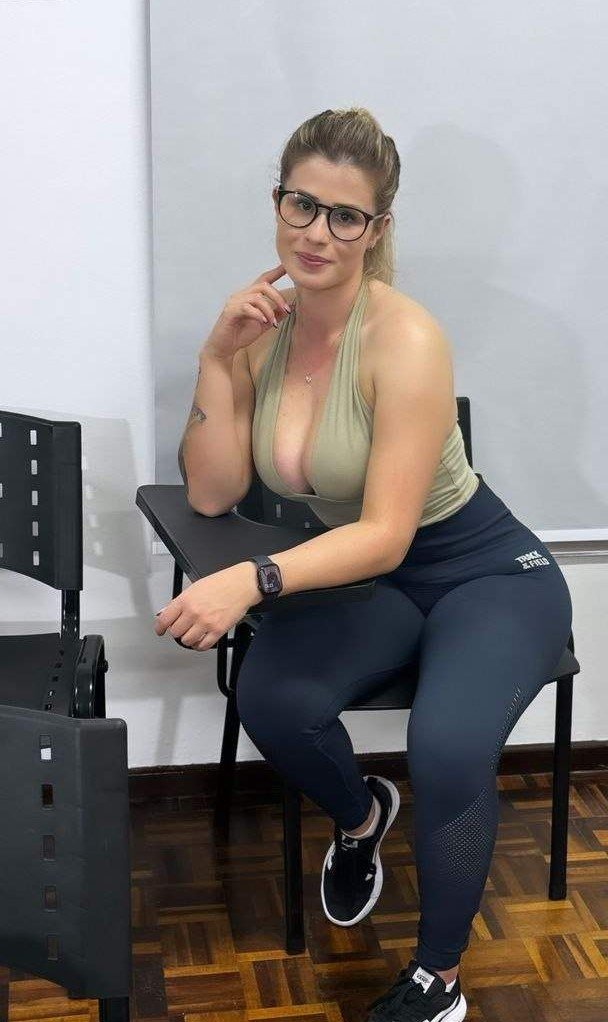 Amateur Porn Blonde PAWG Brazilian College Teacher Fucks With Two Men at College (2)